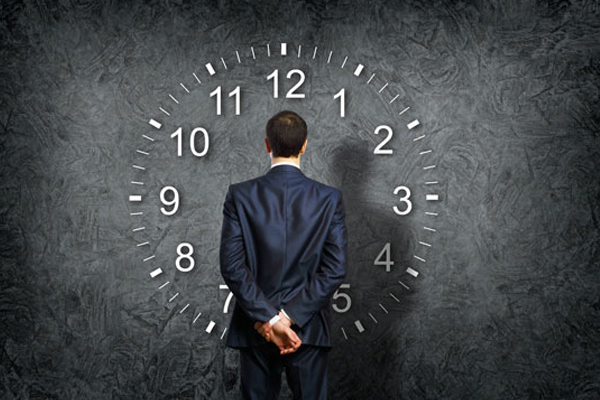 Áp dụng quy tắc quản lí thời gian 40-30-40-10 giúp bạn quản lí công việc bận rộn